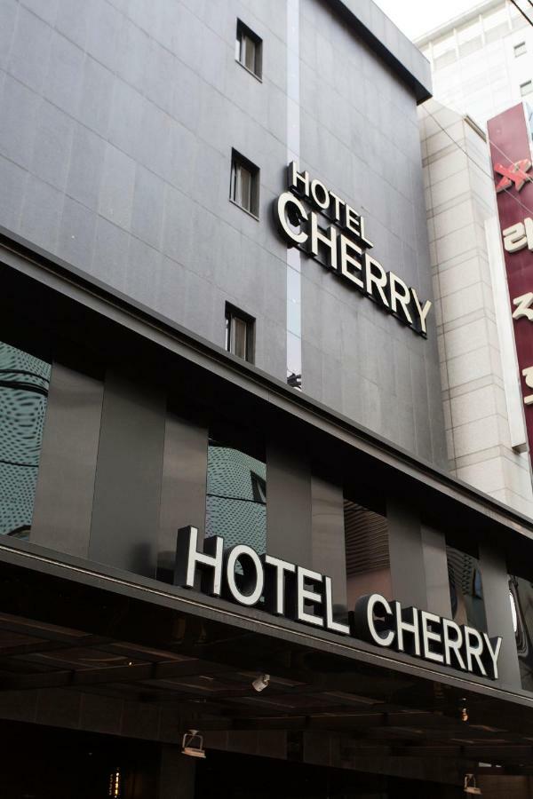 Cherry Hotel 2*