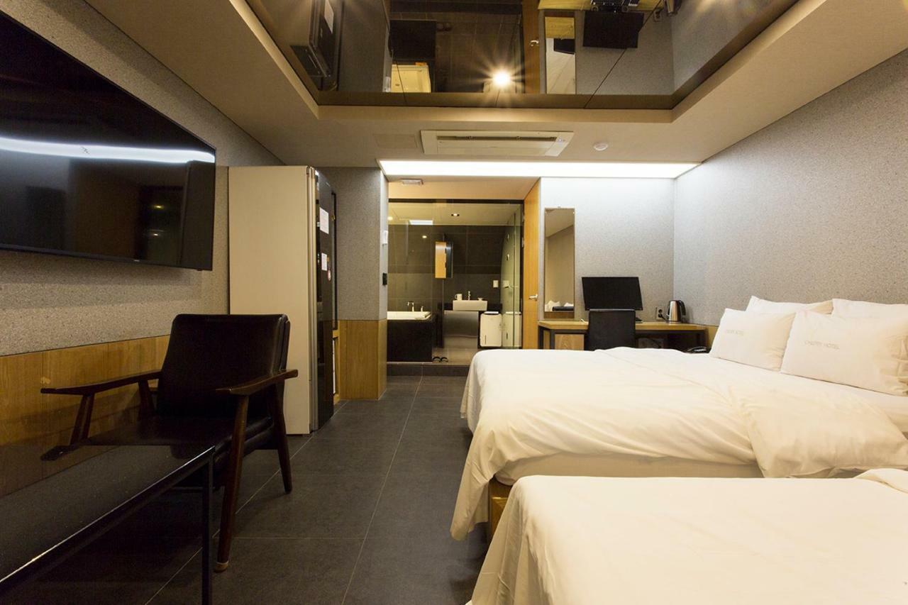 Hotel Cherry Seoul